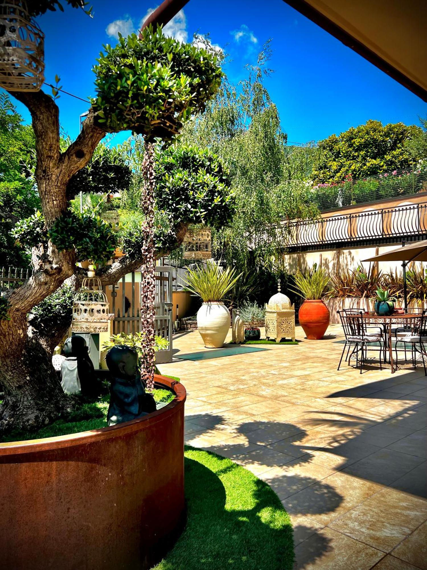 Welcome Traveller Frida'S Rooms Caprino Veronese Exterior foto